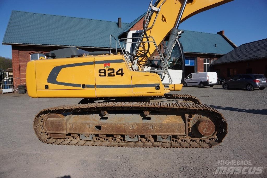 Liebherr R 924 LC Rupsgraafmachines