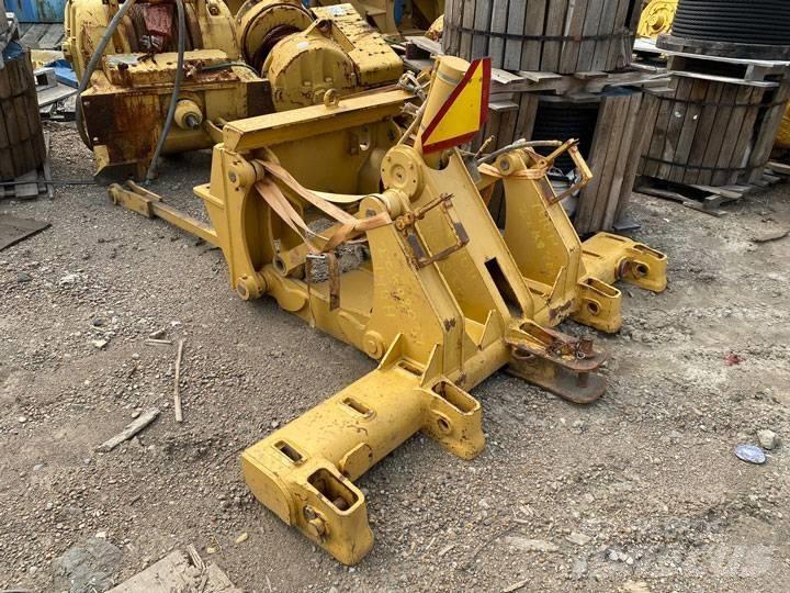 CAT 140 H Ripper Overige componenten