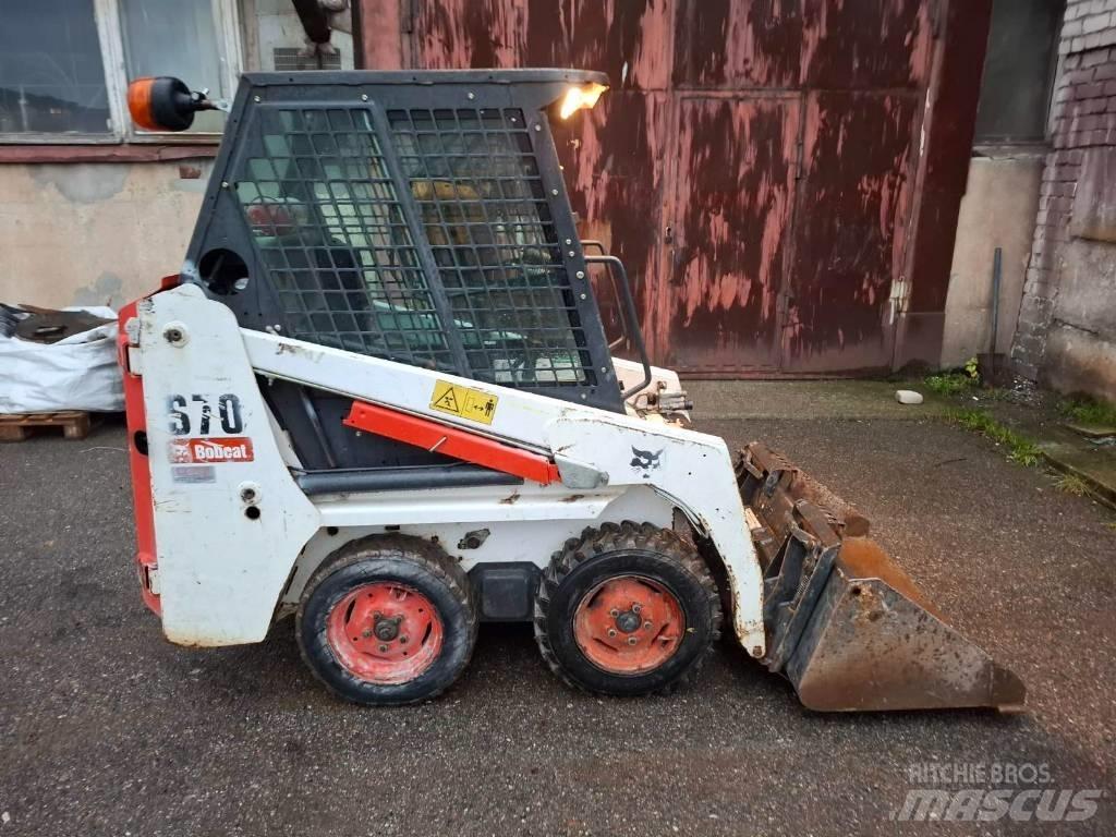 Bobcat S 70 Schrankladers