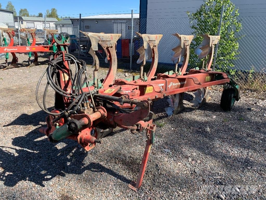 Kverneland EG85 Wentelploegen