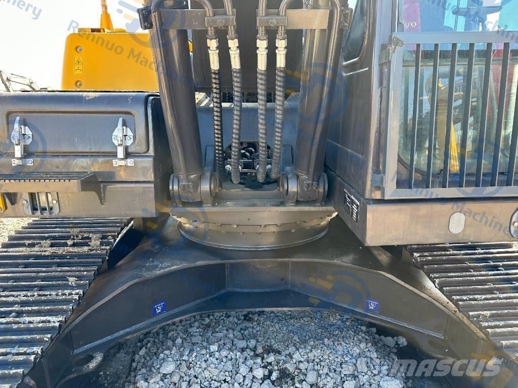 Volvo EC210 Rupsgraafmachines