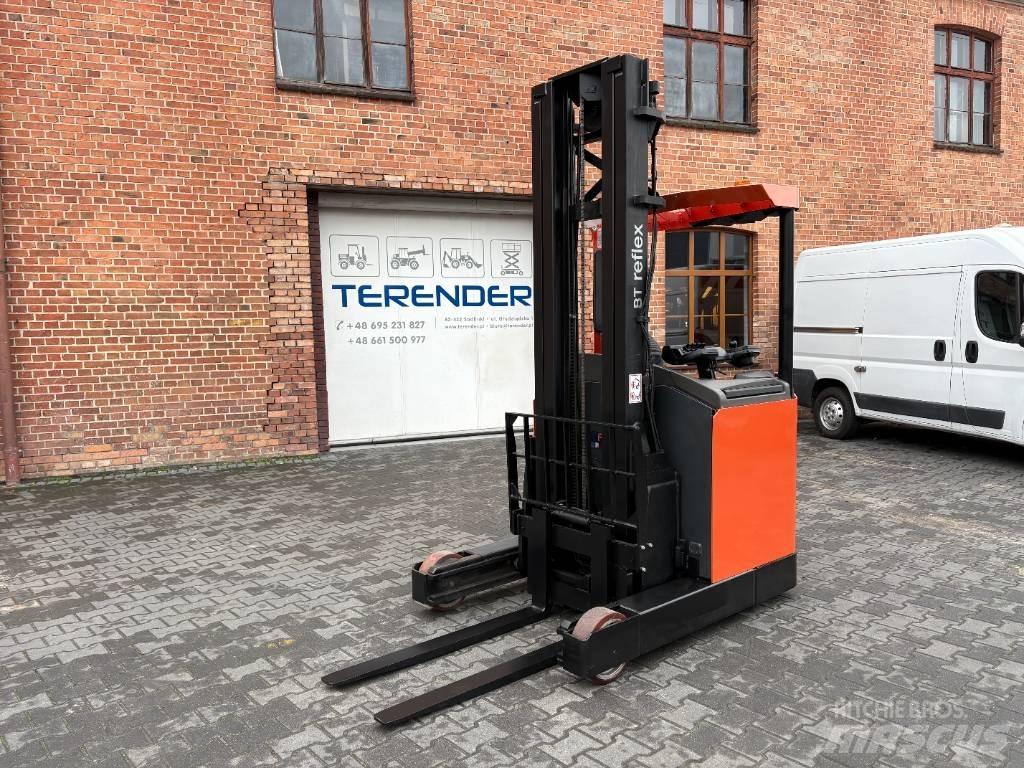 BT RR B 2 Reachtruck voor hoog niveau