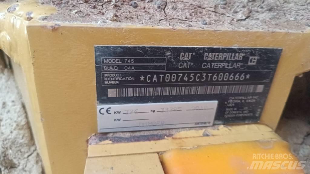CAT 745 Knik dumptrucks