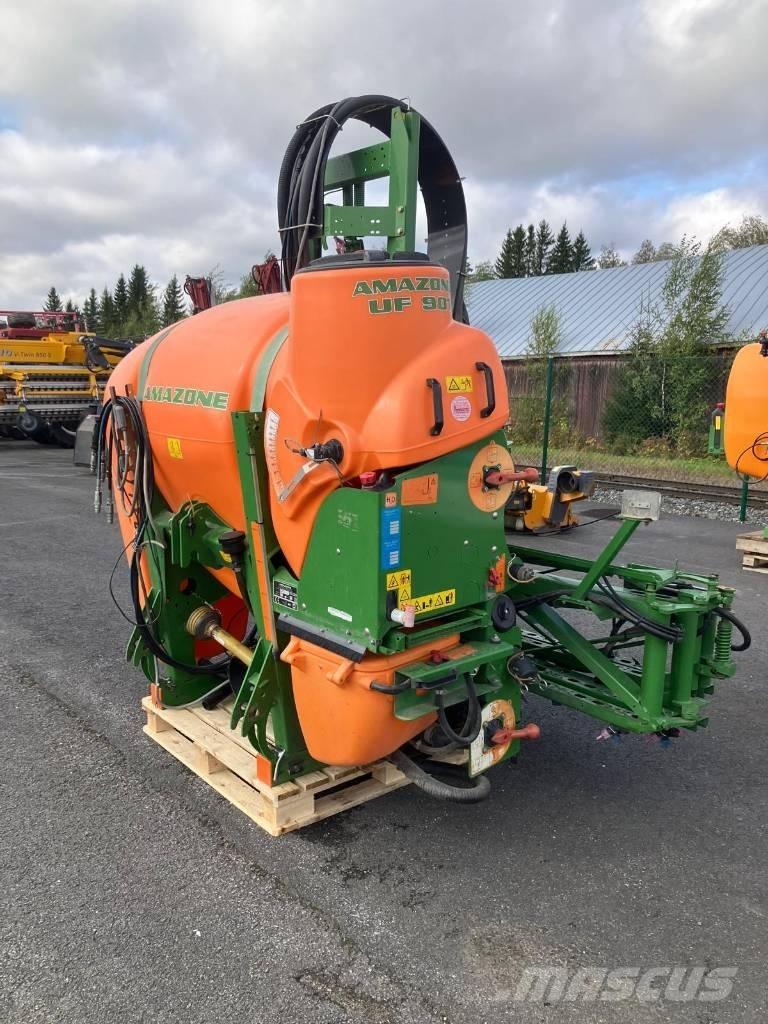 Amazone UF 901 Gedragen spuitmachines