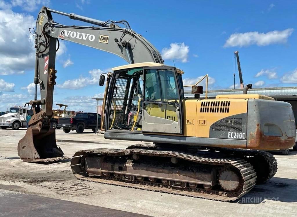 VOLVO 210CL Rupsgraafmachines