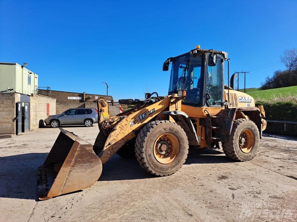 CASE 521 F XR Wielladers