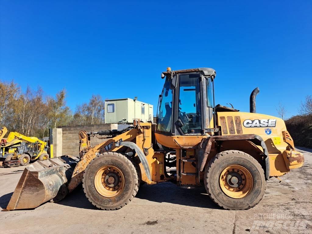 CASE 521 F XR Wielladers