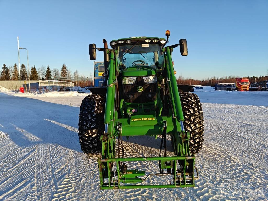 John Deere 6155R Tractoren