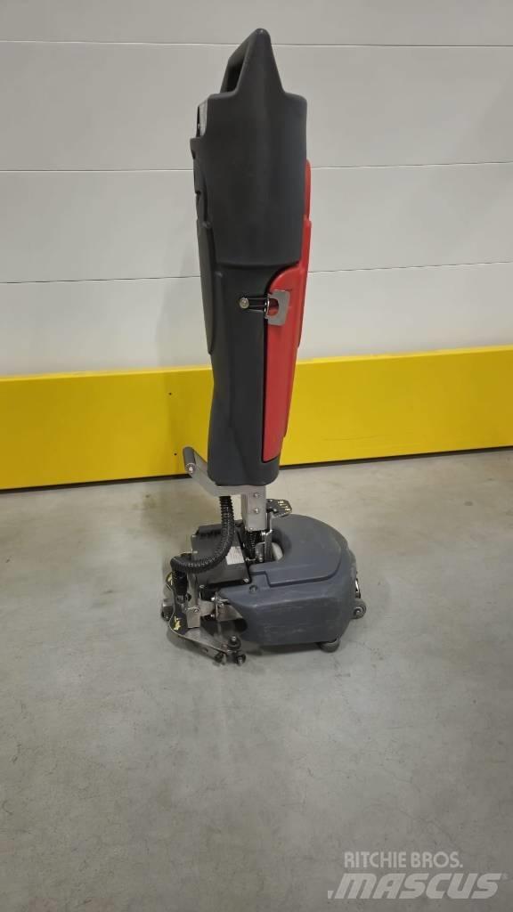 Hako Scrubmaster B3 Schrobzuigmachines