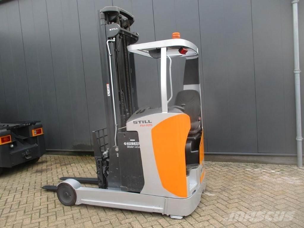 Still FM-X25 Reachtruck voor hoog niveau