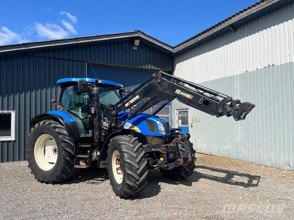 New Holland TS 135 A Tractoren