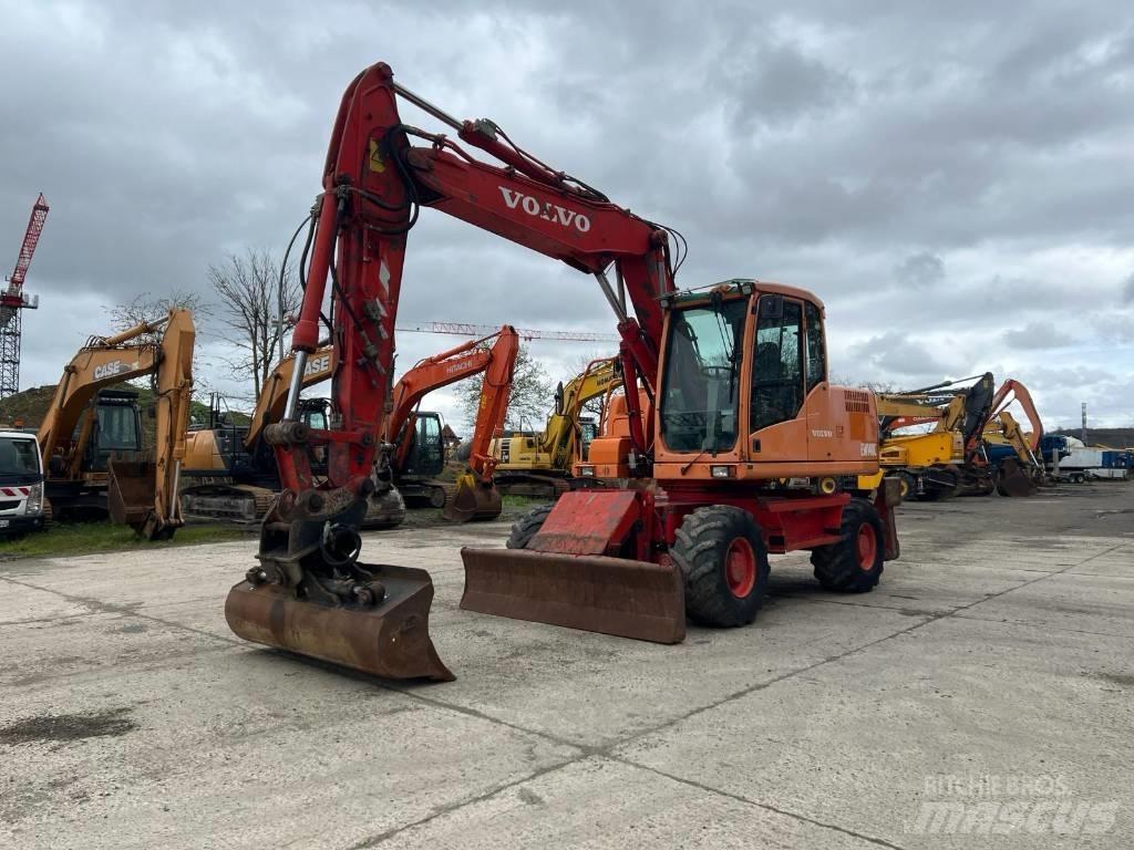 Volvo EW 140 Wielgraafmachines