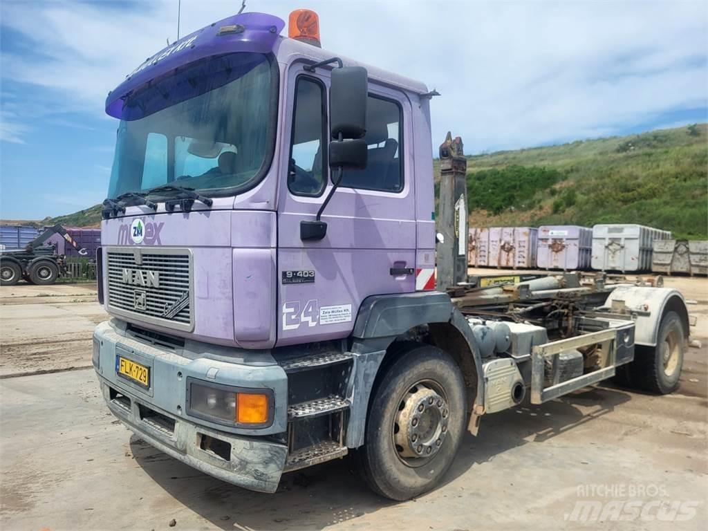 MAN F 2000 Chassis met cabine