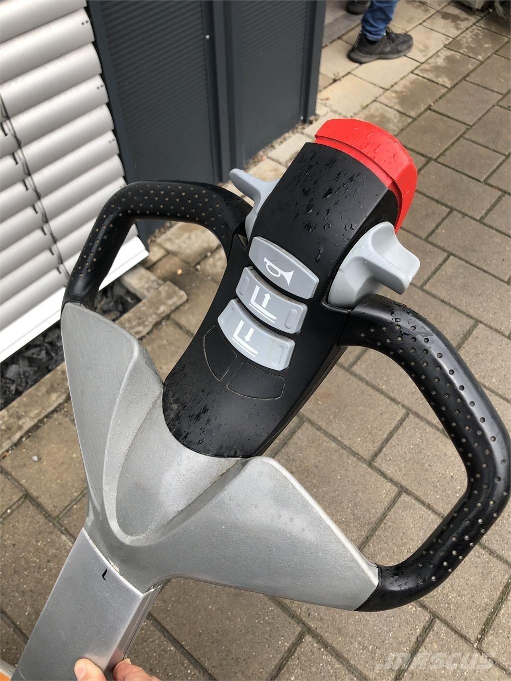 Still EXU16 Stapelaar meeloop