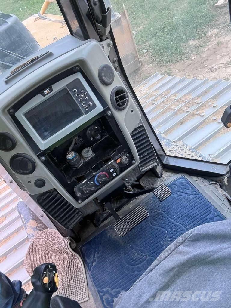 CAT D 6 N LGP Rupsdozers