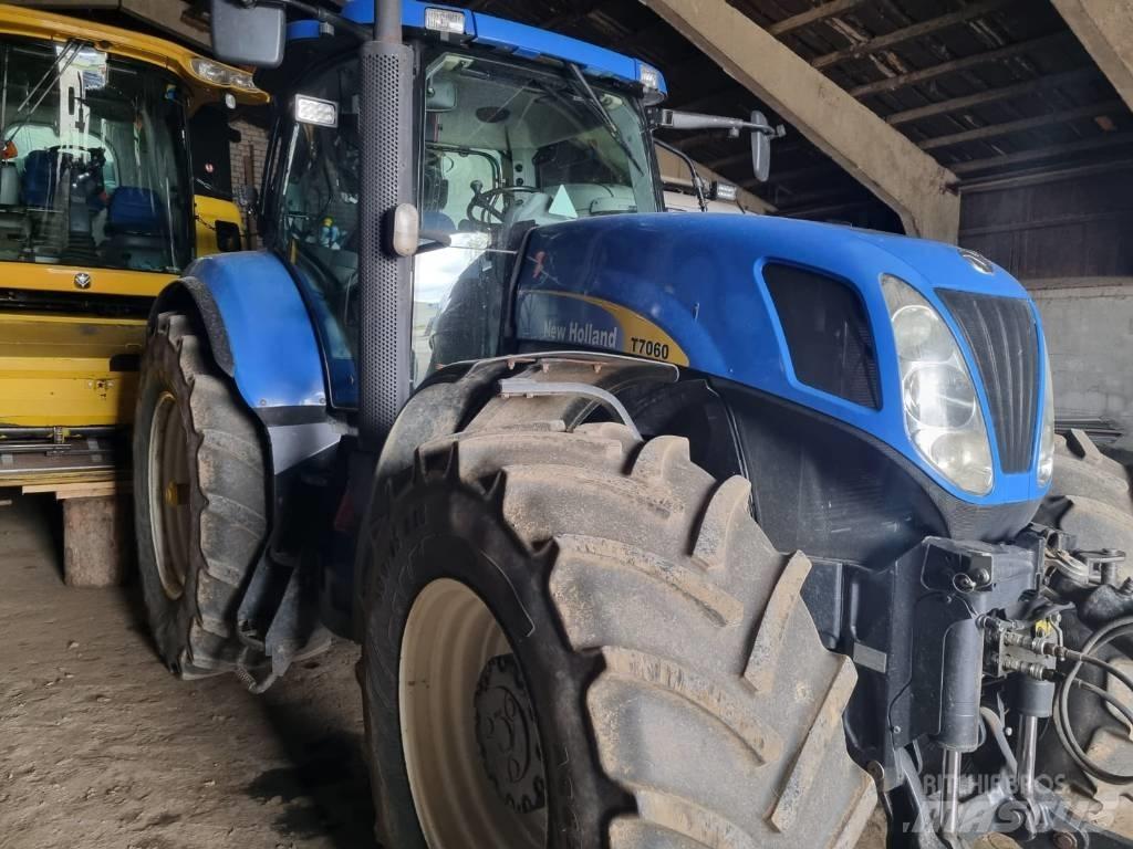 New Holland T 7060 Tractoren
