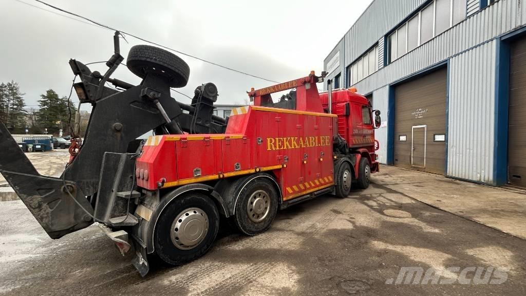 Scania P93 8X2 Sleepwagens
