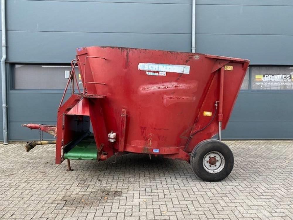 Schrijver Mistral 10 Voermachines