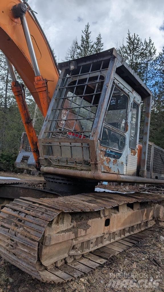 Hitachi EX 200 Rupsgraafmachines