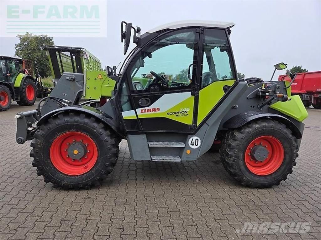 CLAAS scorpion 746 Verreikers voor landbouw
