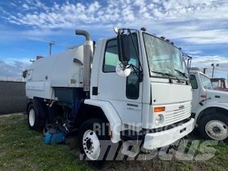 Freightliner FC 80 Veegwagens