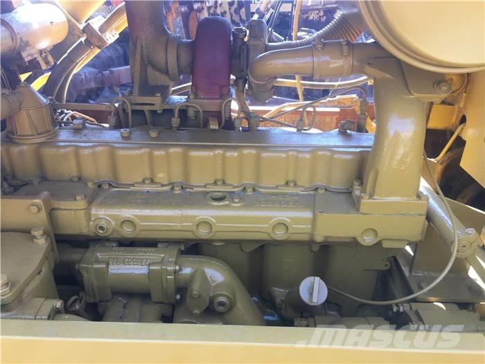 CAT D 6 D Rupsdozers