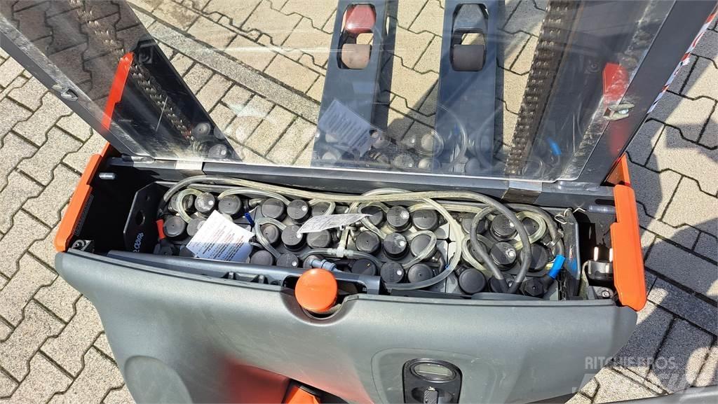 Linde L12- BR1172 Stapelaar meeloop