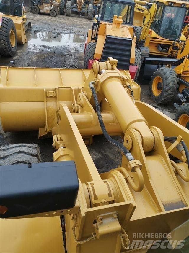 CAT 966G Wielladers