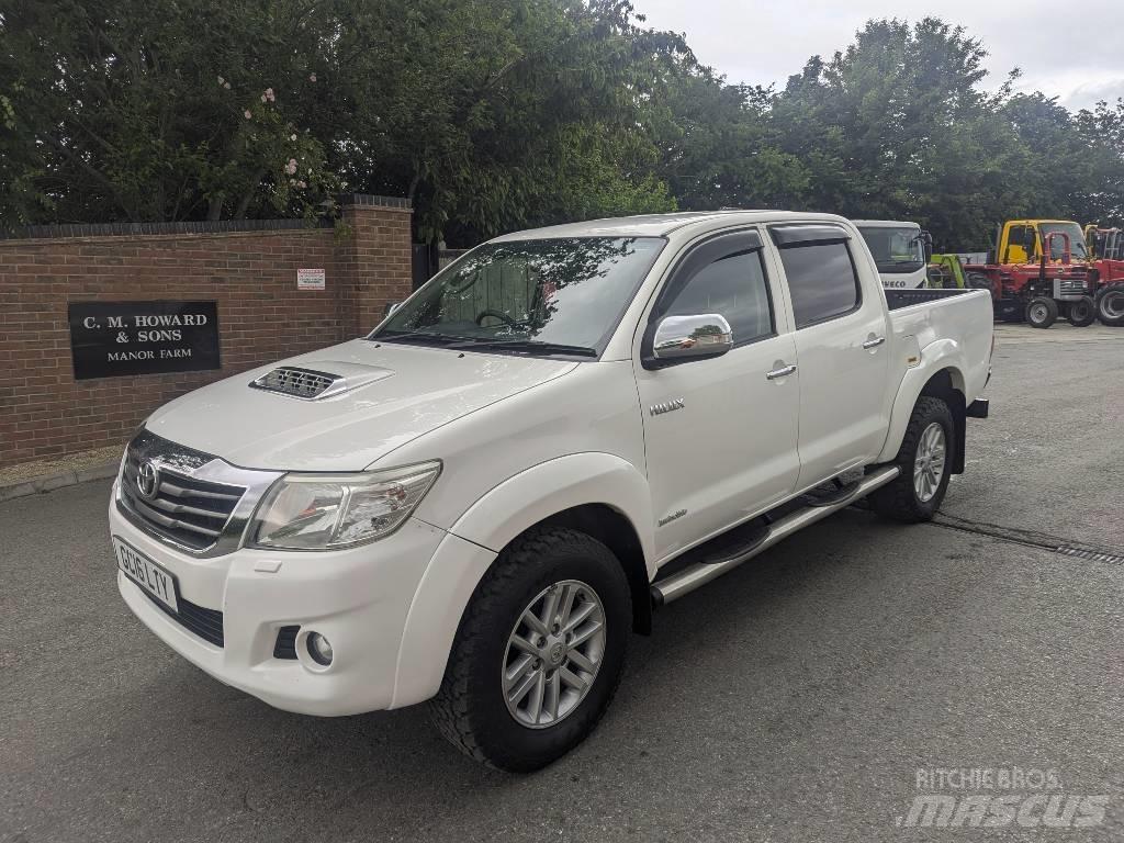 Toyota Hilux Bestelwagens met open laadbak
