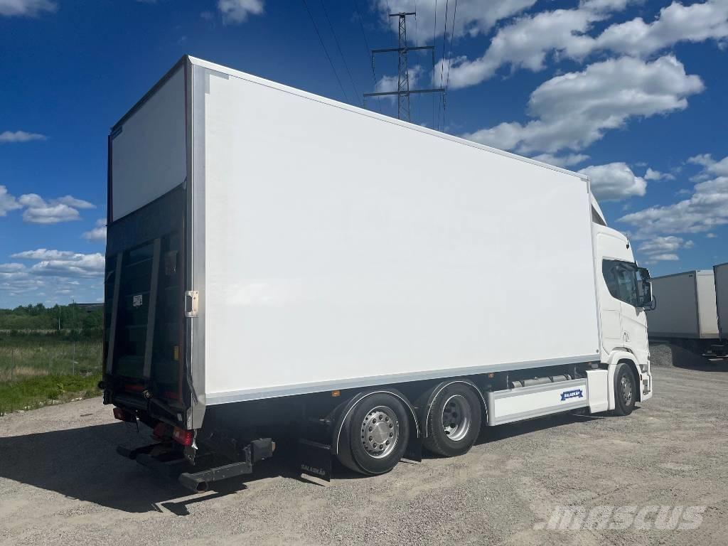 Scania R540B6X2*4NB Bakwagens met gesloten opbouw