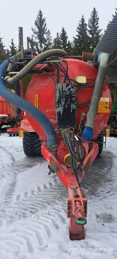 Livakka 16,5 m3 Drijfmesttanks