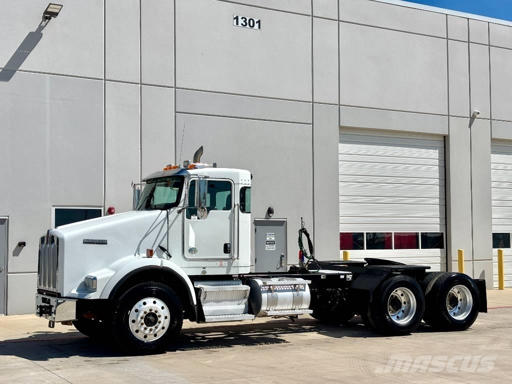Kenworth T 800 Trekkers