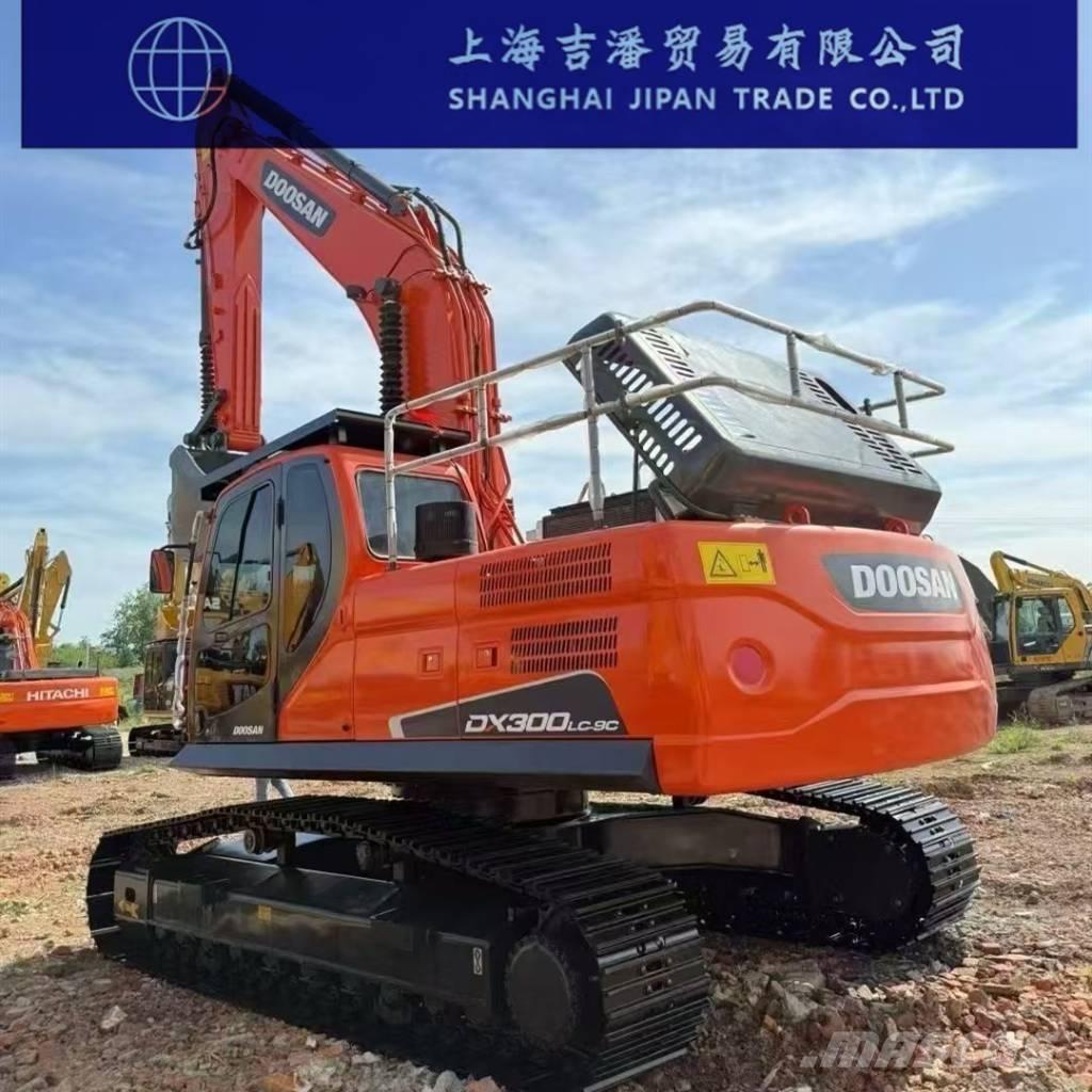 Doosan DX 300 Rupsgraafmachines