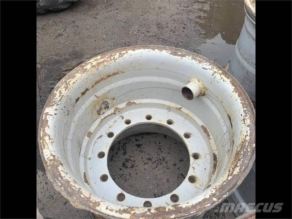 Gremo 1350 24x26,5 Banden, wielen en velgen