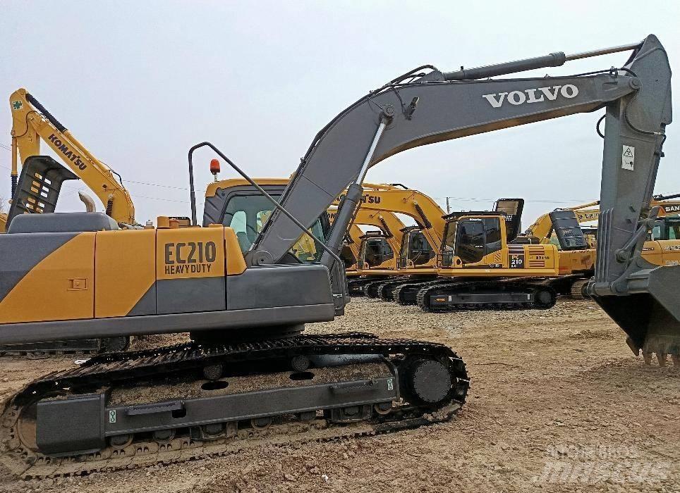 Volvo EC 210 Rupsgraafmachines