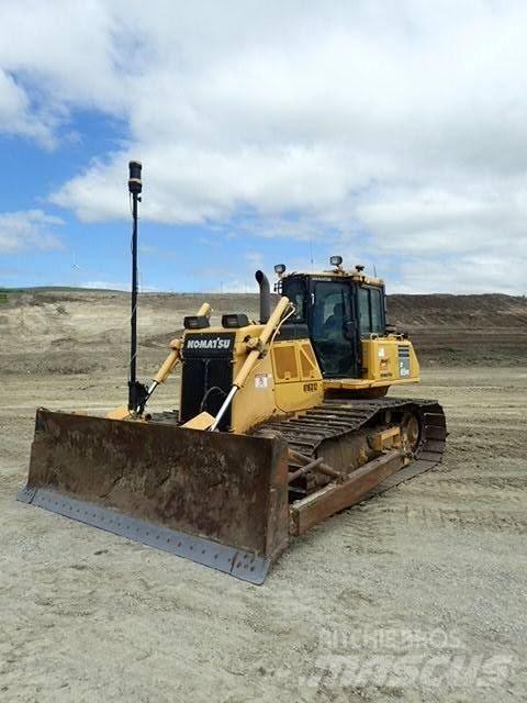 Komatsu D65PX-18 Rupsdozers