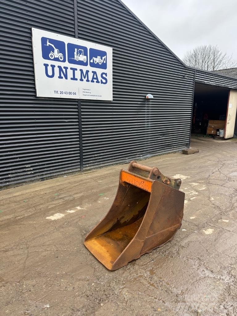  Andet S60 skovl Bakken