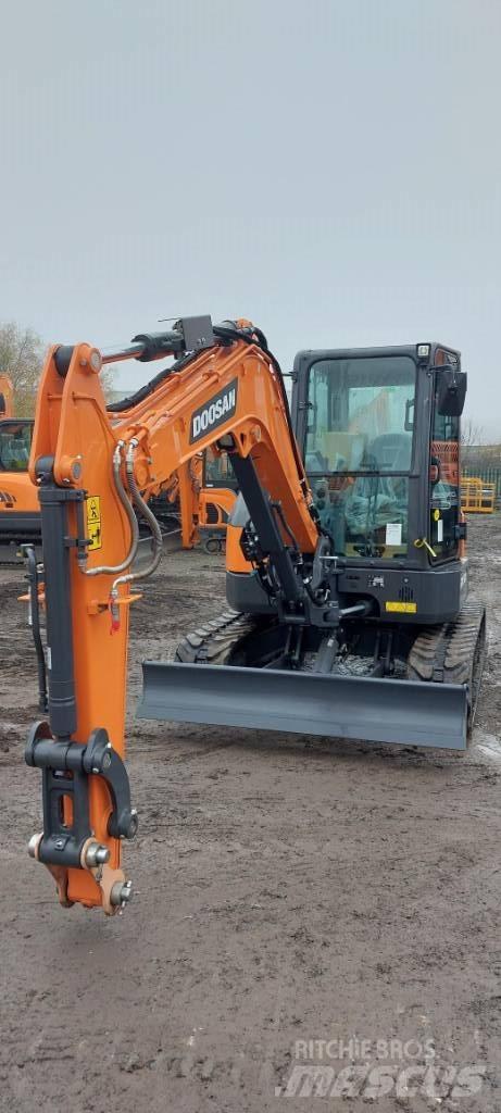 Doosan DX 50 Z Rupsgraafmachines