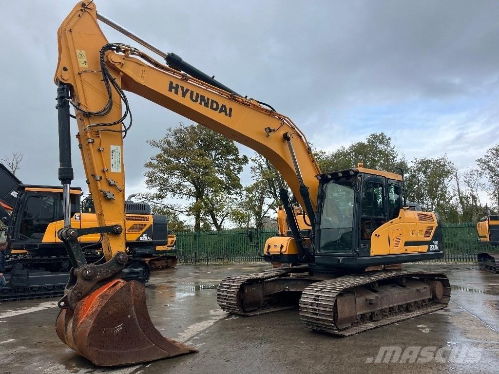 Hyundai HX220L Rupsgraafmachines