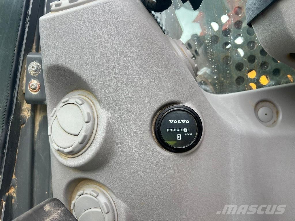 Volvo EC 380 EL HR Sloopgraafmachines