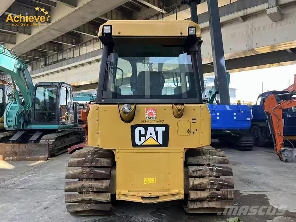 CAT D 3 Rupsdozers