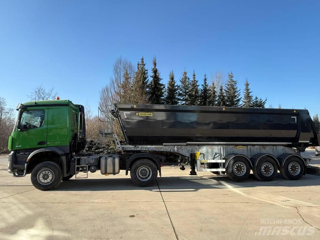 Mercedes-Benz Arocs Trekkers