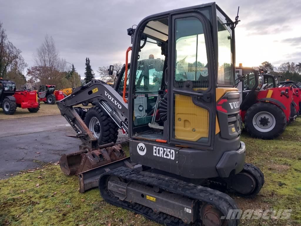 Volvo ECR 25 D Minigraafmachines < 7t