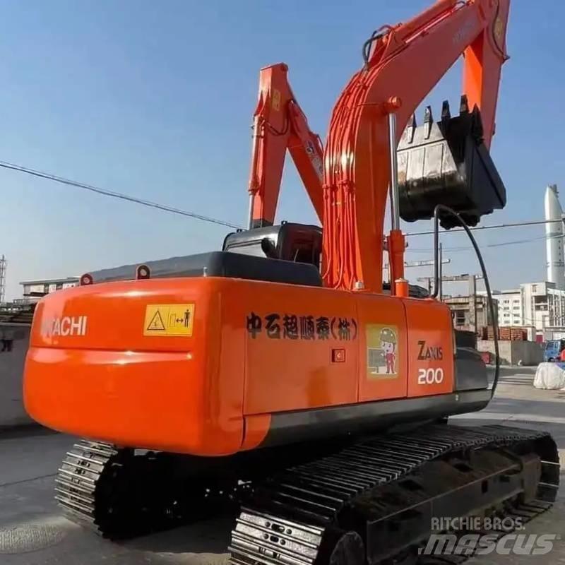 Hitachi ZX 200 Rupsgraafmachines