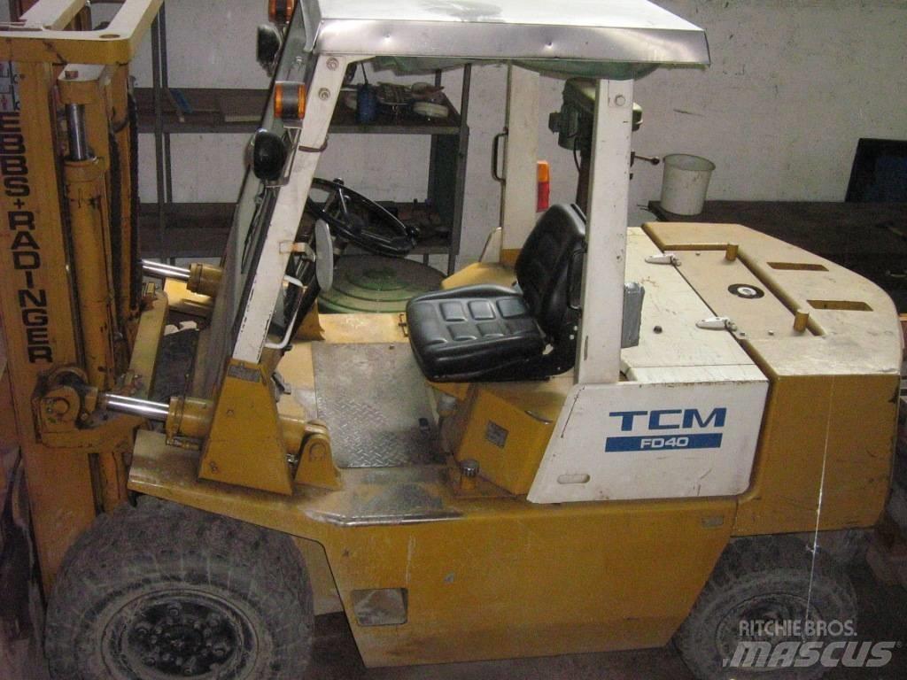 TCM FD40 Diesel heftrucks