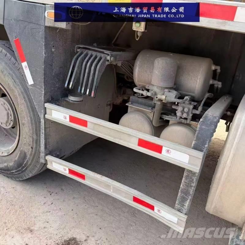 Sany stc800E5 Kranen voor alle terreinen