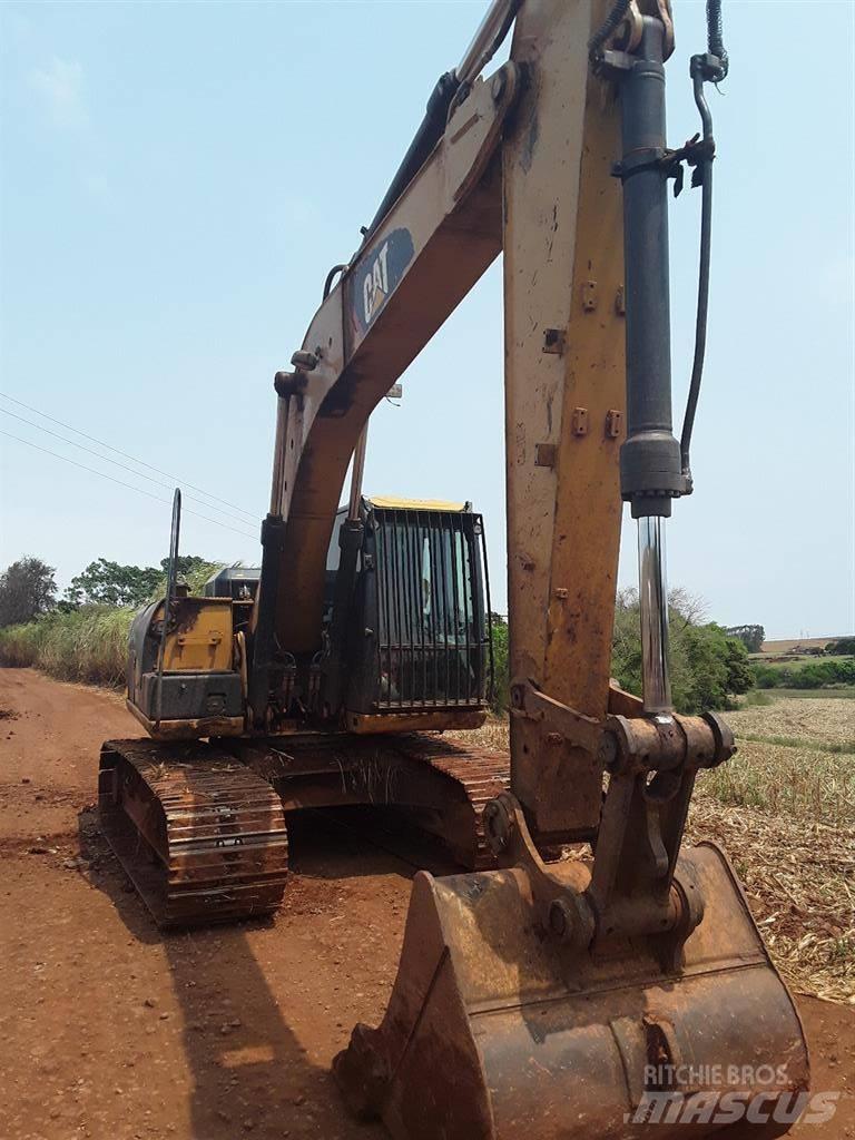 CAT 318D2L Rupsgraafmachines