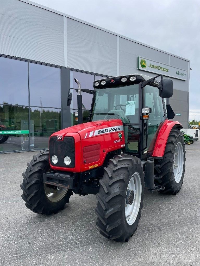 Massey Ferguson 5445 Tractoren