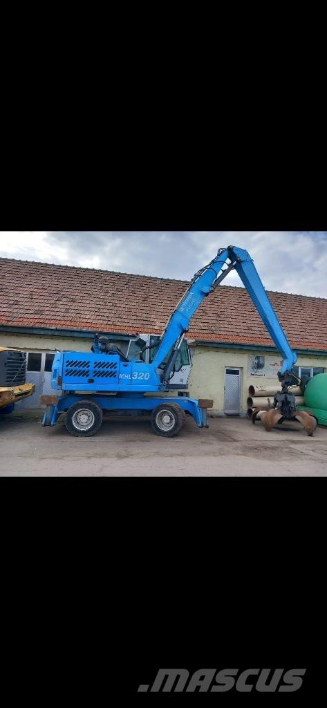 Fuchs MHL 320 Wielgraafmachines