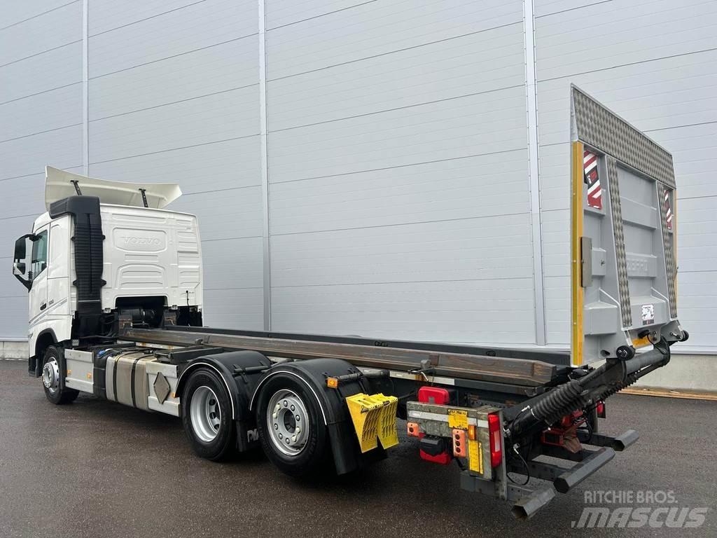 Volvo FH Containertrucks met kabelsysteem